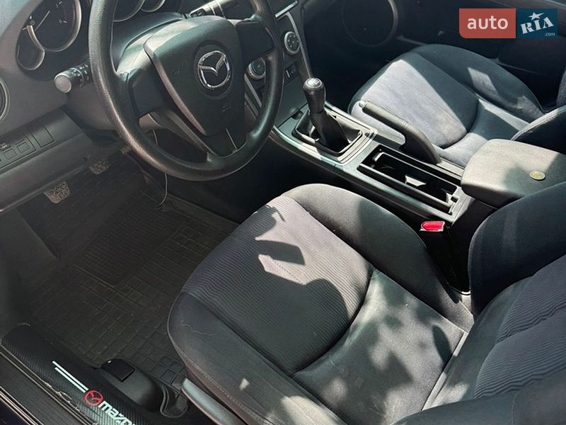Седан Mazda 6 2008 в Днепре