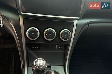 Седан Mazda 6 2008 в Днепре