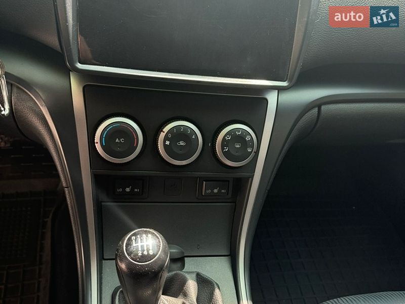 Седан Mazda 6 2008 в Днепре