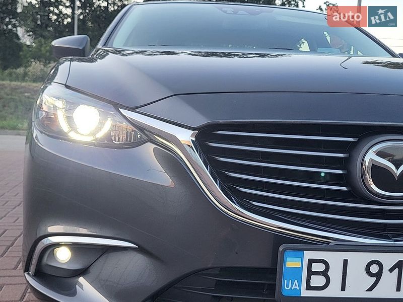 Седан Mazda 6 2015 в Полтаві