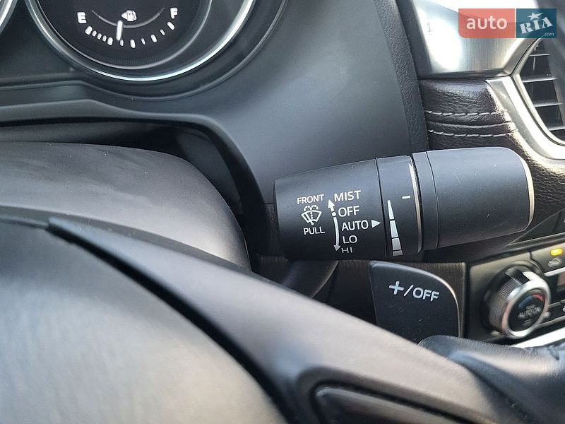 Седан Mazda 6 2015 в Полтаві