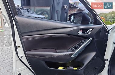 Седан Mazda 6 2016 в Черновцах