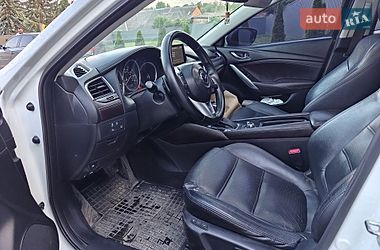 Седан Mazda 6 2016 в Черновцах