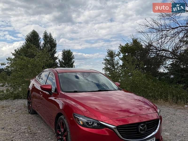 Седан Mazda 6 2016 в Киеве