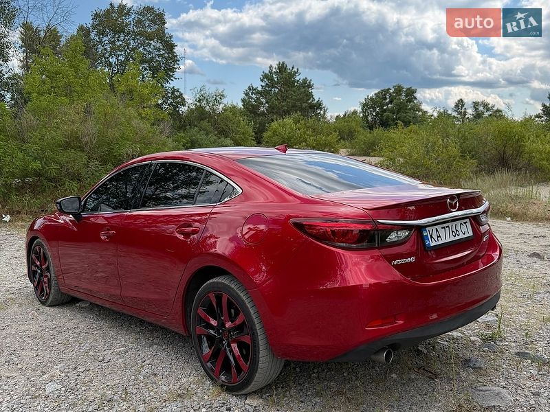 Седан Mazda 6 2016 в Киеве
