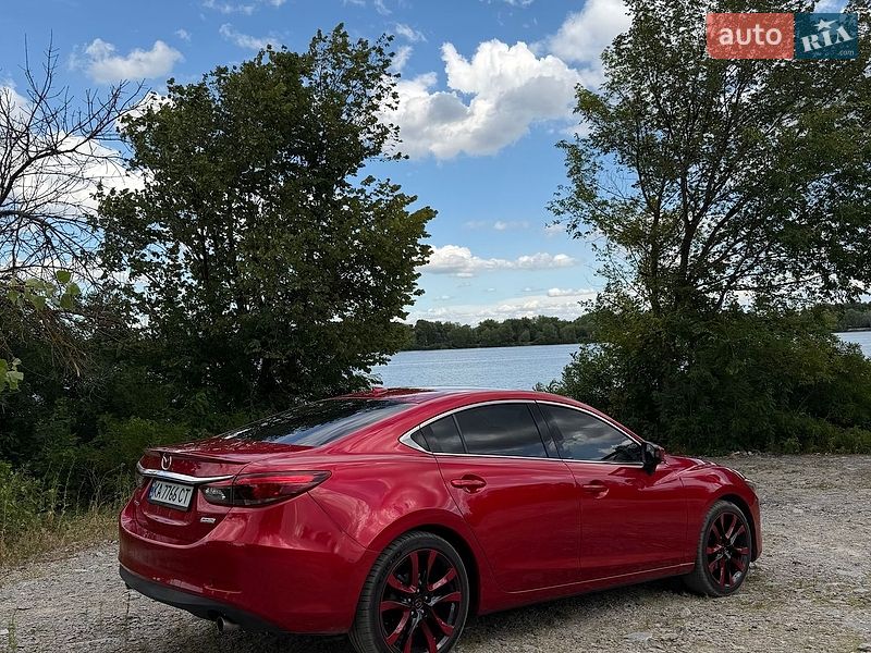 Седан Mazda 6 2016 в Киеве