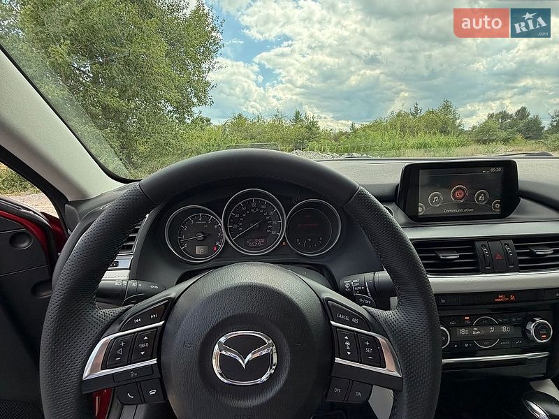 Седан Mazda 6 2016 в Киеве