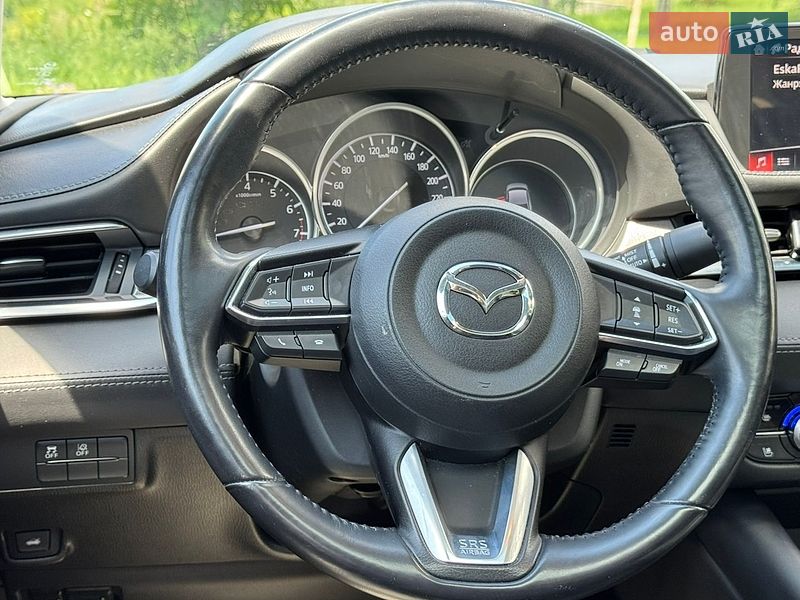 Седан Mazda 6 2018 в Львове