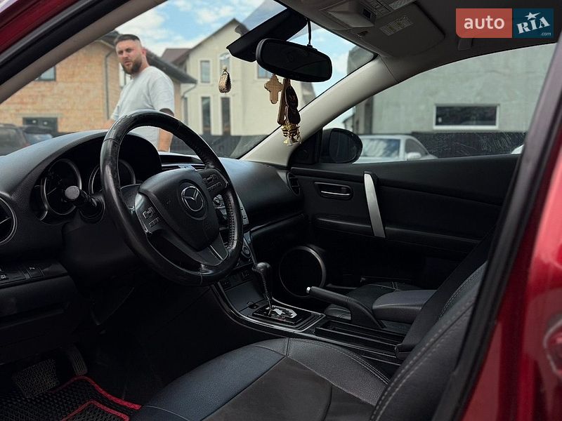 Седан Mazda 6 2008 в Черновцах