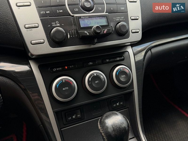 Седан Mazda 6 2008 в Черновцах