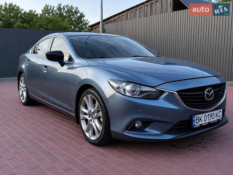 Седан Mazda 6 2013 в Ровно