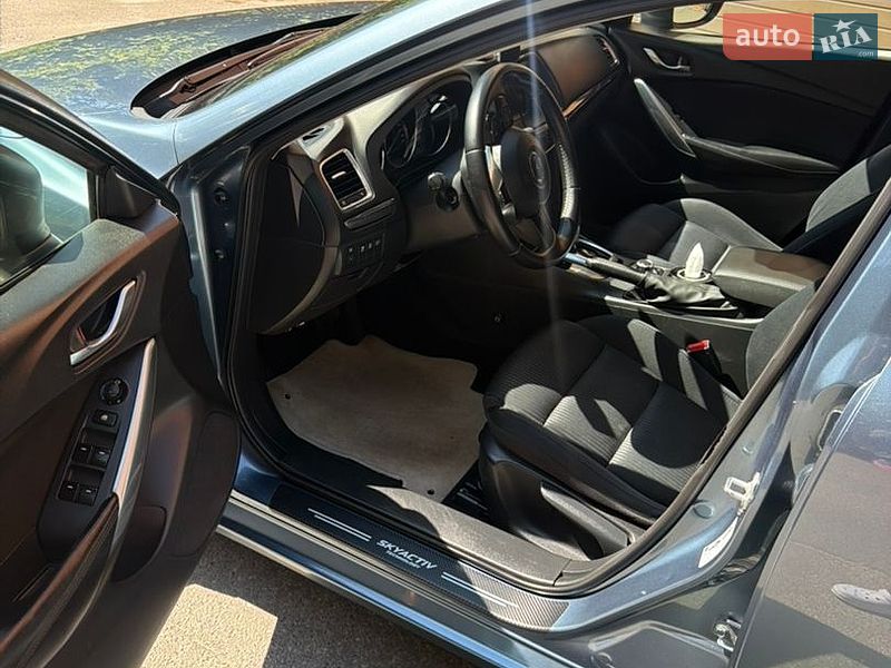 Седан Mazda 6 2013 в Киеве
