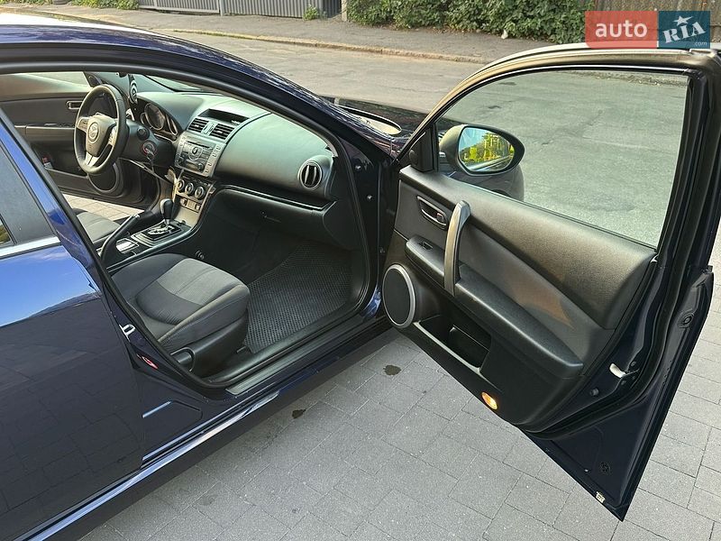 Лифтбек Mazda 6 2009 в Виннице