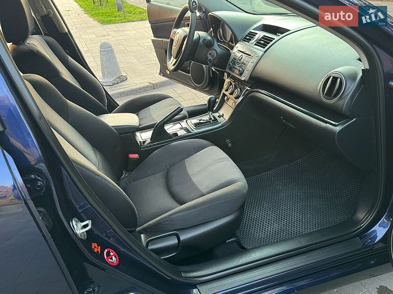 Лифтбек Mazda 6 2009 в Виннице