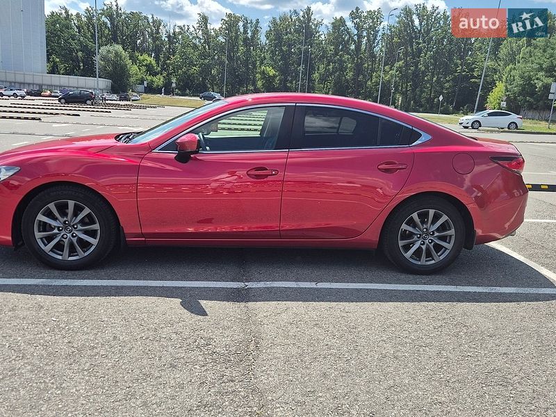 Седан Mazda 6 2017 в Киеве