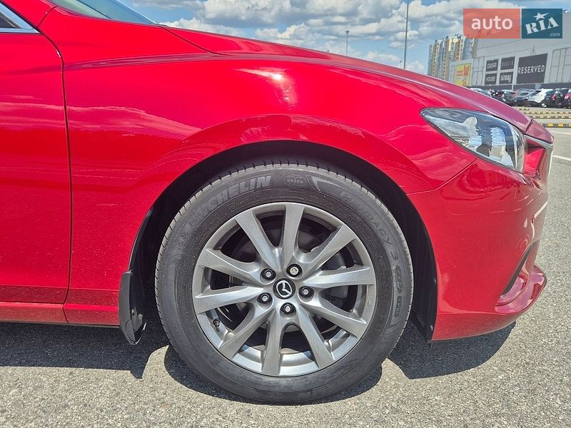 Седан Mazda 6 2017 в Киеве