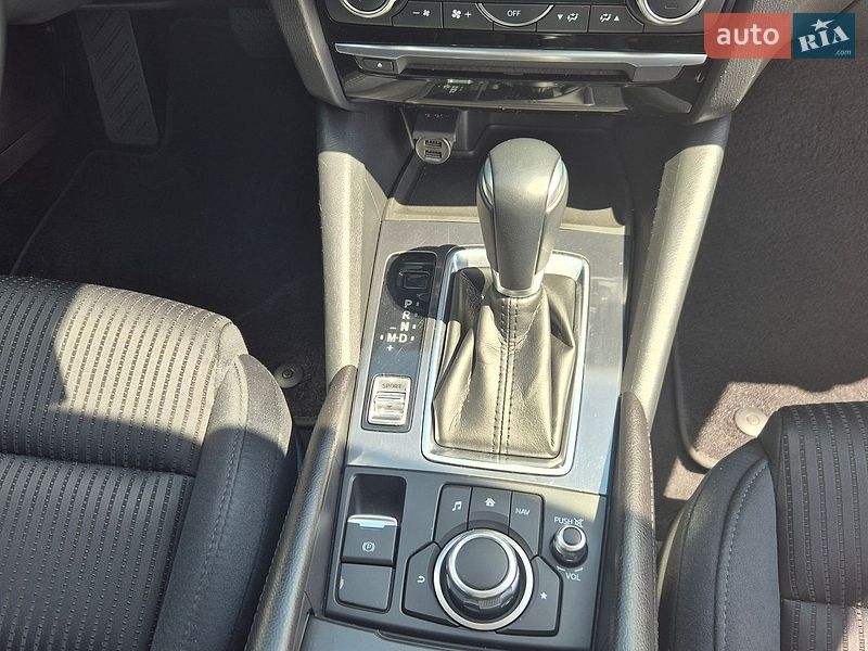 Седан Mazda 6 2017 в Киеве