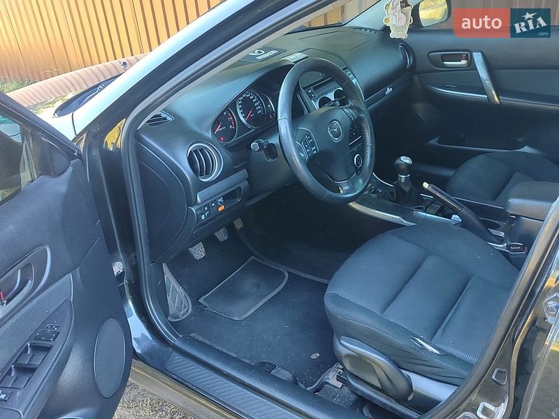 Седан Mazda 6 2006 в Гадяче