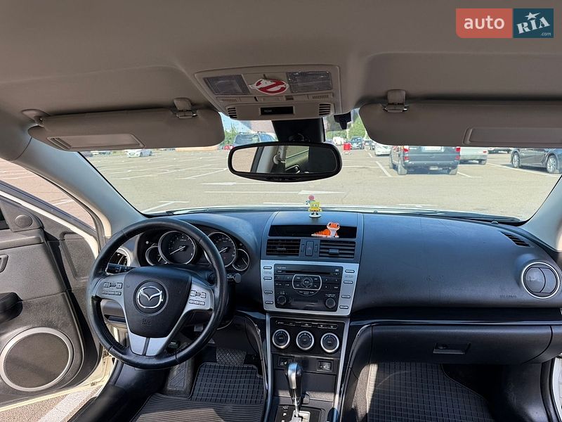 Лифтбек Mazda 6 2009 в Киеве