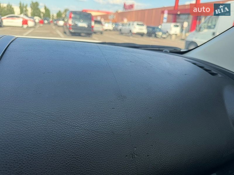 Лифтбек Mazda 6 2009 в Киеве