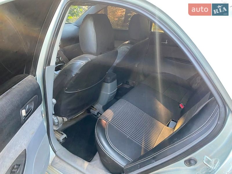 Седан Mazda 6 2003 в Києві фото 5 Седан Mazda 6 2003 в Києві