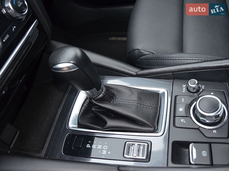 Седан Mazda 6 2015 в Софиевской Борщаговке