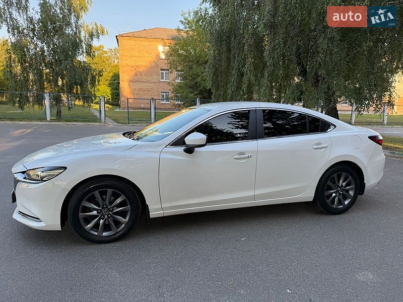 Седан Mazda 6 2018 в Киеве