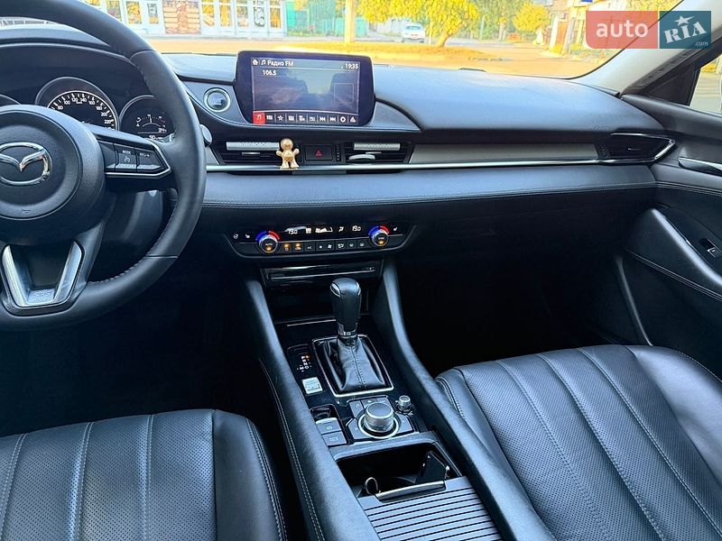 Седан Mazda 6 2018 в Киеве