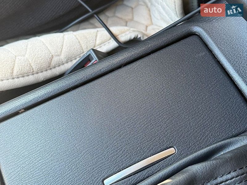 Седан Mazda 6 2013 в Чернівцях
