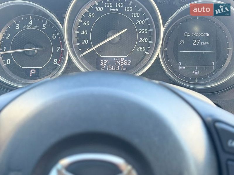 Седан Mazda 6 2013 в Чернівцях