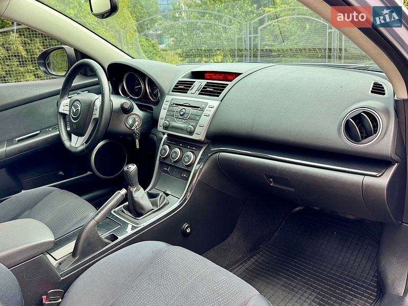 Седан Mazda 6 2009 в Киеве