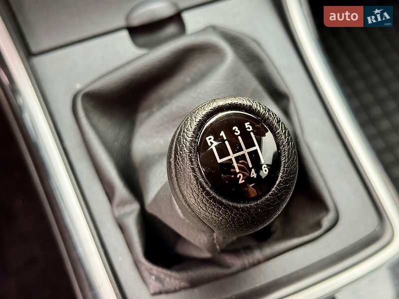 Седан Mazda 6 2009 в Киеве