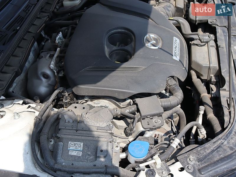 Седан Mazda 6 2018 в Киеве