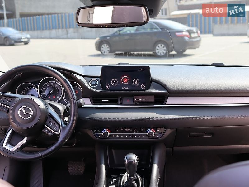 Седан Mazda 6 2018 в Киеве
