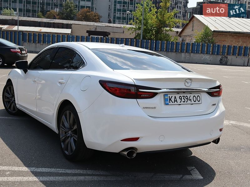 Седан Mazda 6 2018 в Киеве