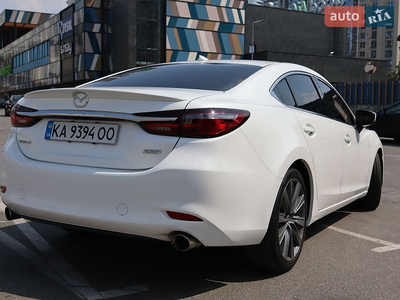 Седан Mazda 6 2018 в Киеве