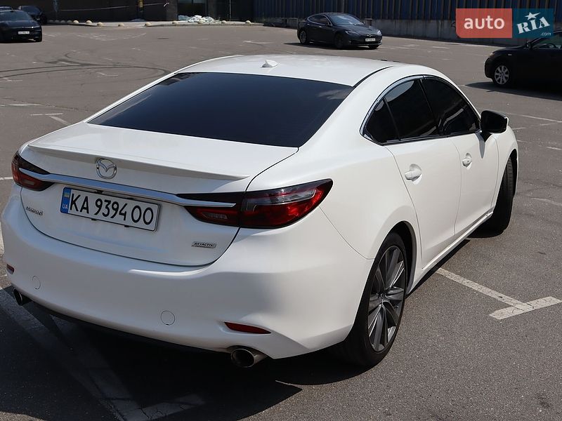 Седан Mazda 6 2018 в Киеве