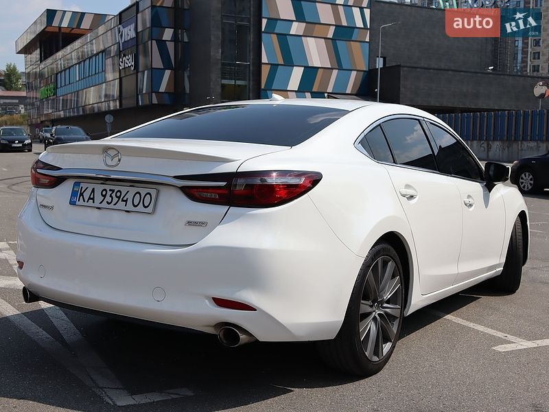 Седан Mazda 6 2018 в Киеве