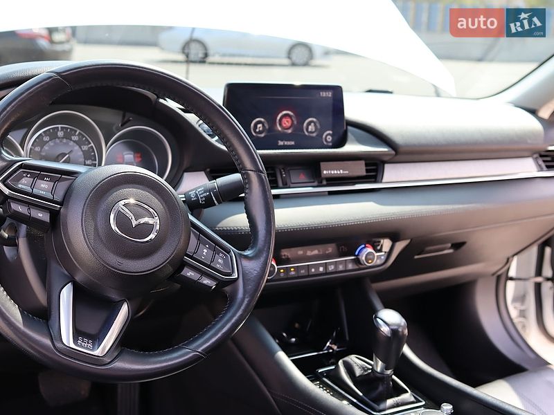 Седан Mazda 6 2018 в Киеве