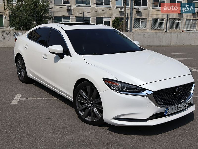Седан Mazda 6 2018 в Киеве