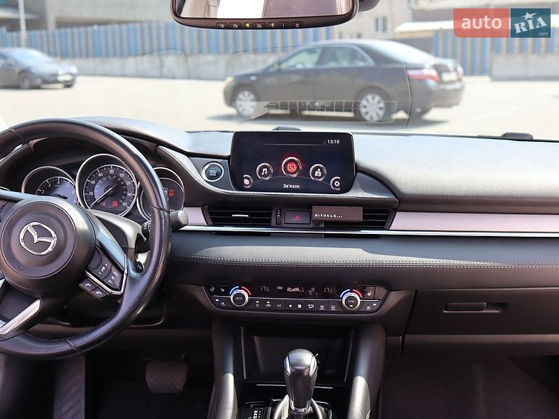 Седан Mazda 6 2018 в Киеве