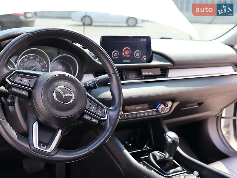 Седан Mazda 6 2018 в Киеве
