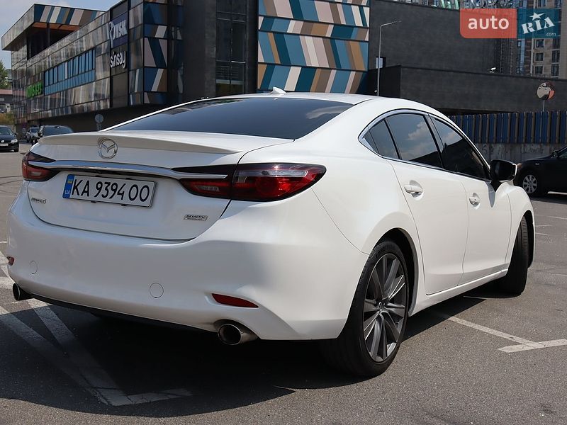 Седан Mazda 6 2018 в Киеве