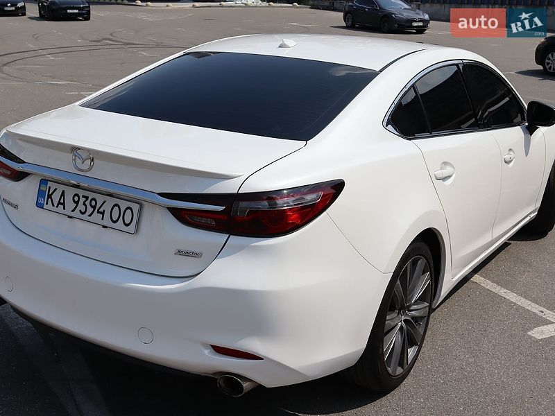 Седан Mazda 6 2018 в Киеве