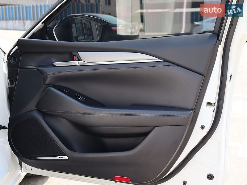 Седан Mazda 6 2018 в Киеве