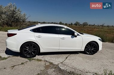 Седан Mazda 6 2016 в Болграде