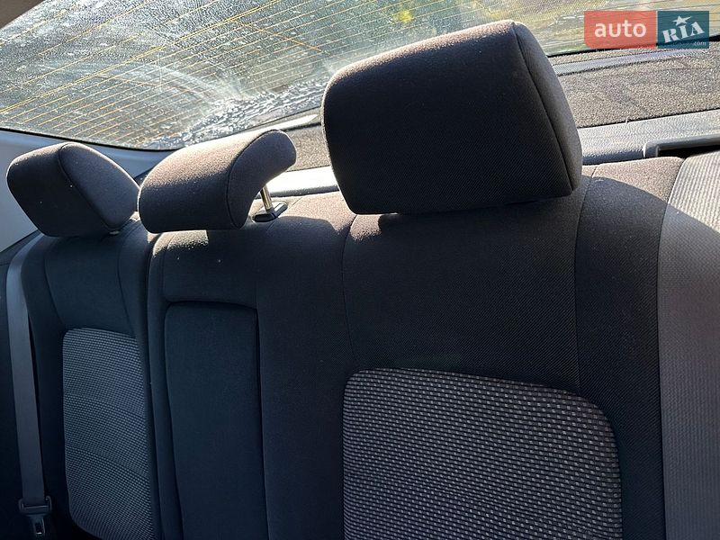 Седан Mazda 6 2005 в Ивано-Франковске