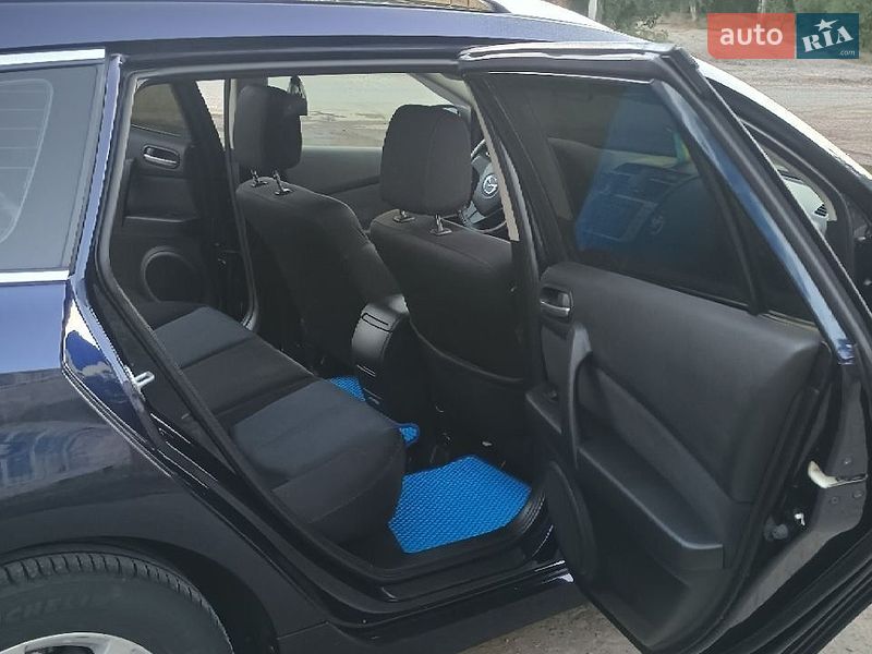 Универсал Mazda 6 2008 в Луцке