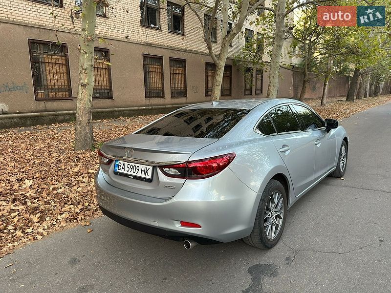 Седан Mazda 6 2017 в Николаеве