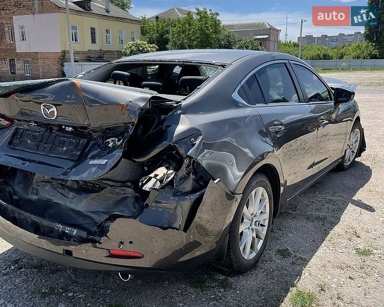 Седан Mazda 6 2016 в Кропивницком